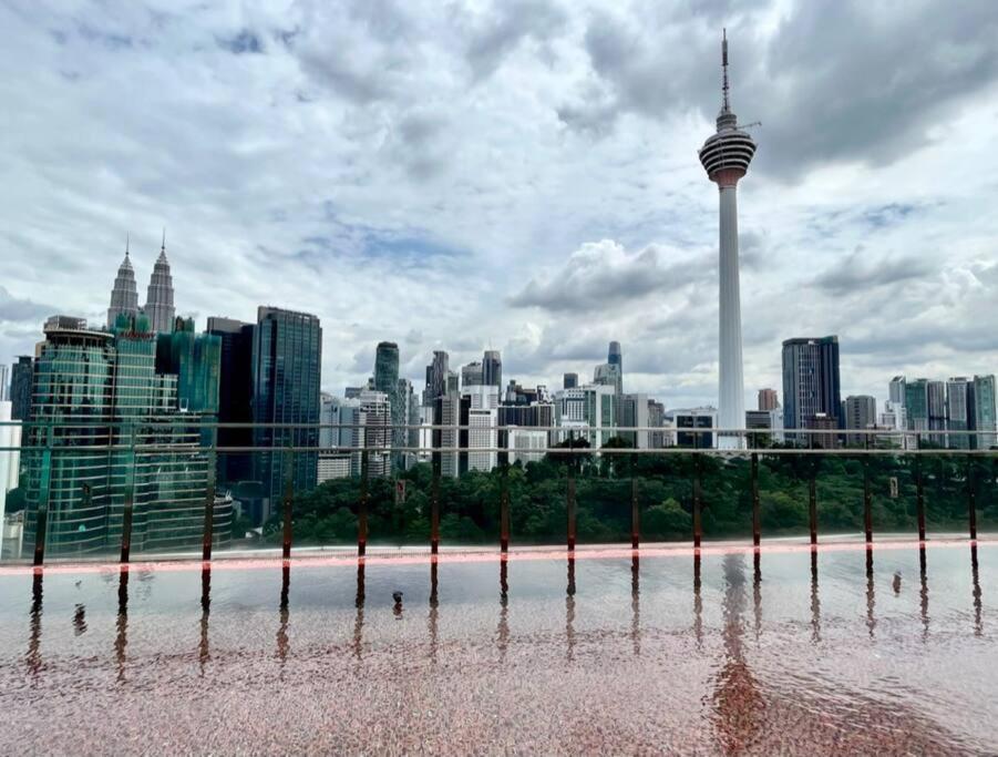 #16 M101 Dang Wangi Klcc View Pool By Livin Apartment Kuala Lumpur Exterior foto